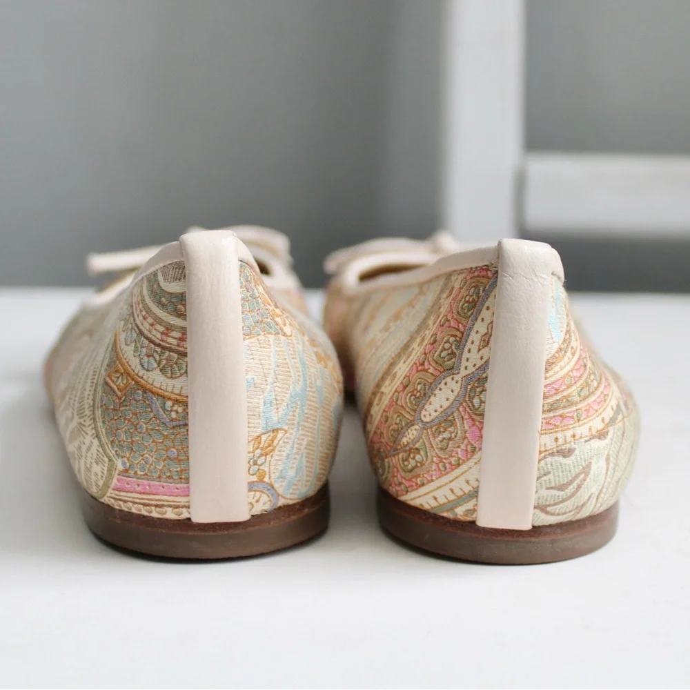 Stuart Weitzman Cream Multicolor Floral Paisley Ballet Almond Toe Flats Size 10